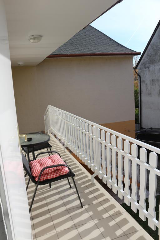 Altan Apartments Hévíz Екстериор снимка